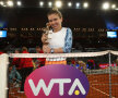 Simona Halep ridică trofeul de la Madrid din 2017
FOTO: Guliver/GettyImages