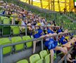 FOTO Aroganța anului! Modul incredibil prin care ultrașii unei echipe i-au ironizat pe marii rivali » Toată lumea de pe stadion a fost șocată, dar apoi s-a râs în hohote