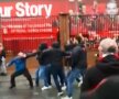 LIVERPOOL - AS ROMA 5-2 // VIDEO + FOTO Violențe extreme la Liverpool » Un fan e în stare critică! Au atacat cu bastoane, ciocane și curele