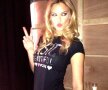 FOTO Bar Refaeli dă startul Il Giro! Cel mai renumit model din Israel dă startul în proba contratimp
