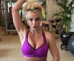VIDEO & FOTO Vrea să devină regina fitnessului » Imagini demențiale cu Britney Spears și iubitul ei