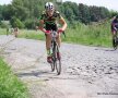 FOTO Poveste pe pavate » Performanță remarcabilă reușită de un român în Mini Parix-Roubaix
