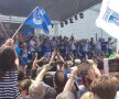 Corespondenţă de la Craiova » VIDEO A început fiesta în Bănie! Nebunie în centrul Craiovei » Ce fac oltenii acum