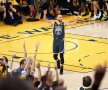 VIDEO+FOTO Golden State vs. Cleveland Cavaliers 2-0 » James nu poate singur! Curry se distrează în meciul doi și o apropie pe Golden State de un nou titlu