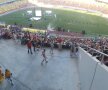 SIMONA HALEP PE ARENA NAȚIONALĂ // Halep a prezentat trofeul pe Arena Națională, în fața a 15.000 de fani: "Sunt mai emoționată ca la Roland Garros" » Firea, huiduită copios în timpul discursului
