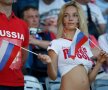 GALERIE FOTO Interzis minorilor » Cea mai sexy fană a Rusiei a jucat în filme XXX și adoră petrecerile pentru swingeri