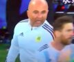 VIDEO Imagini incredibile în Nigeria - Argentina » Selecționerul Sampaoli îl întreabă pe Messi ce schimbare să facă