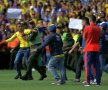 GALERIE FOTO + VIDEO Nebunie în Columbia la revenirea naționalei de la Mondiale! Fotbaliștii au fost așteptați pe stadion de fani 