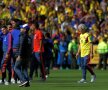 GALERIE FOTO + VIDEO Nebunie în Columbia la revenirea naționalei de la Mondiale! Fotbaliștii au fost așteptați pe stadion de fani 