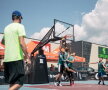 GALERIE FOTO » Luminița Huțupan s-a apucat de baschet și-a făcut spectacol la Râmnicu Vâlcea Streetball
