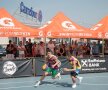 Ring de baschet » Leonard Doroftei a boxat cu mingea de baschet la turneul Sport Arena Streetball de la Ploiești