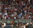 GALERIE FOTO + VIDEO Ultrașii Spartei au copiat PCH și au creat haos la meciul din Europa League » Au intrat pe teren cu măști pe față după decizia controversată a lui Colțescu