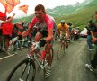 Jan Ullrich, în roz, conducându-l pe Marco Pantani, foto: Gettyimages
