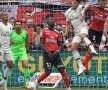 FOTO Povestea unei imagini antologice » Incredibilul Buffon: de la coleg cu Thuram și rival cu Weah, la coechipier cu Weah jr. și rival cu Thuram jr.