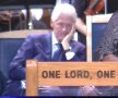 FOTO GAFĂ DE IMAGINE Ce făcea Bill Clinton în timpul funerariilor Arethei Franklin