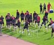 VIDEO + FOTO EXCLUSIV Dinamo a trecut la "dansuri populare" » Cum a decurs primul antrenament după demiterea lui Bratu