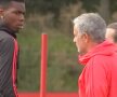 VIDEO Tensiune maximă la Manchester United! Cum a reacționat Pogba la întâlnirea cu Mourinho