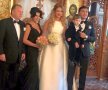 Cristi şi Valentina, alături de naşii Marius şi Irina Vizer, fosta cântăreaţă de la A.S.I.A