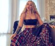 FOTO Iggy Azalea revine în centrul atenției cu o fotografie în care apare aproape goală!