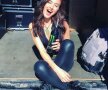 FOTO Martina ambalează motoarele » Cea mai sexy ”Monster Girl” dă culoare curselor din MotoGP