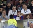 FOTO Ca un leu în cușcă! Imagini fabuloase cu Messi forțat să stea în tribună la Barcelona - Inter