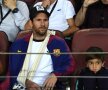 FOTO Ca un leu în cușcă! Imagini fabuloase cu Messi forțat să stea în tribună la Barcelona - Inter