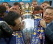 Vichai Srivaddhanaprabha și fiul său, Aiyawatt Foto: Reuters