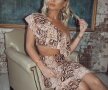 FOTO S-a distrat în Dubai! O vedetă de televiziune surprinsă în ipostaze fierbinți la plajă