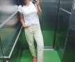 FOTO Sport la domiciliu » Superba Ellie White se antrenează doar acasă: ”Intram pe Youtube și mă inspiram”