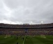 FABULOS! Fanii echipei Boca Juniors au umplut La Bombonera la antrenamentul oficial înaintea supermeciului cu River Plate, de pe Monumental (sâmbătă, 22:00). 60.000 de suporteri pătimași au făcut o atmosferă absolut senzațională.(foto: Reuters)