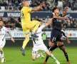 GALERIE FOTO Imagini terifiante în Franța! Accidentare horror la un meci din Ligue 1: și-a lovit colegul cu genunchiul în cap și l-a umplut de sânge!