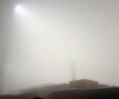 Stadionul e acoperit de ceață