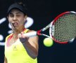 Mihaela Buzărnescu joacă acum cu Venus Williams în primul tur de la Australian Open // FOTO: Reuters