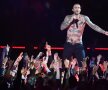 VIDEO+FOTO Scandal la Super Bowl 2019 » Trupa Maroon 5, desființată după concertul din pauză: „S-a dezbrăcat degeaba”