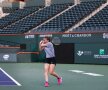 Simona Halep antrenându-se la Indian Wells // FOTO: twitter.com/BNPPARIBASOPEN