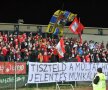 Fanii lui Sepsi în meciul cu CS U Craiova // FOTO: Bogdan Bălaș
