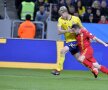 PREA MICI. România a primit două goluri copilărești în prima repriză și a fost lipsită și de noroc pe final, când Săpunaru a ratat o ocazie imensă
