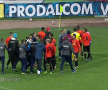 Nervi și îmbrânceli la Botoșani după finalul meciului. Captură TV Telekom Sport