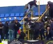 Fanii Petrolului s-au războit la Bacău cu forțele de ordine // Captură TV Telekom Sport