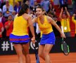 Simona Halep și Monica Niculescu, în confruntarea decisivă cu Mladenovic / Garcia // FOTO: Raed Krishan
