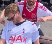 TOTTENHAM - AJAX // FOTO + VIDEO Fanii lui Ajax au invadat străzile din Londra » Ce a pățit un englez „anesteziat” de alcool :)