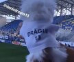 ASTRA - VIITORUL // FOTO Vanessa Mara, iubita lui Denis Drăguș, a lăsat pe toată lumea cu gura căscată » Ce „invitat” special a adus pe stadionul din Ploiești