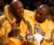 Lamar Odom (stânga) alături de Kobe Bryant, legenda celor de la LA Lakers