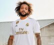 FOTO Real Madrid și-a prezentat echipamentul pentru noul sezon » Clubul a revenit la un detaliu de acum 8 ani