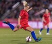 FOTO Ea e blonda cu numărul 7 din centrul apărării: Abby Dahlkemper face furori la naționala SUA de fotbal feminin