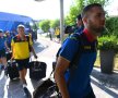 Jucătorii lui Mirel Rădoi au ajuns la hotelul unde vor fi cazați în Bologna // FOTO: Raed Krishan