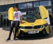 Ianis Hagi a primit cadou un BMW i8