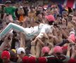 FORMULA 1 // VIDEO+FOTO Lewis Hamilton se impune la Silverstone și intră în istoria circuitului » Ciocnire violentă între Vettel și Verstappen