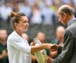 Simona Halep a primit trofeul din partea ducelui de Kent
Baie de mulțime.  // FOTO: Raed Krishan