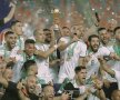 CAMPIOANA AFRICII. După 29 de ani, Algeria ridică din nou trofeul continental, doar al doilea din istorie. Triumful a venit după victoria din finală, 1-0 cu Senegal Foto: CAF Online